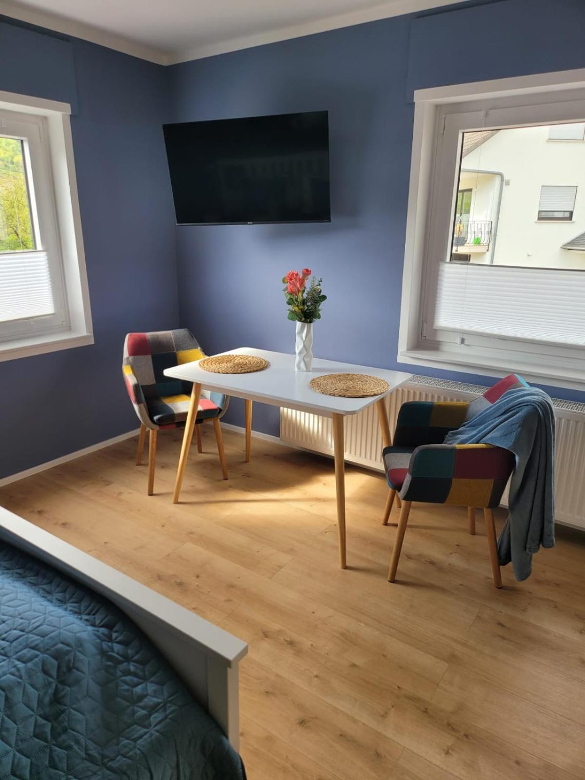 Haus Valentonio Appartement Zeltingen-Rachtig Buitenkant foto