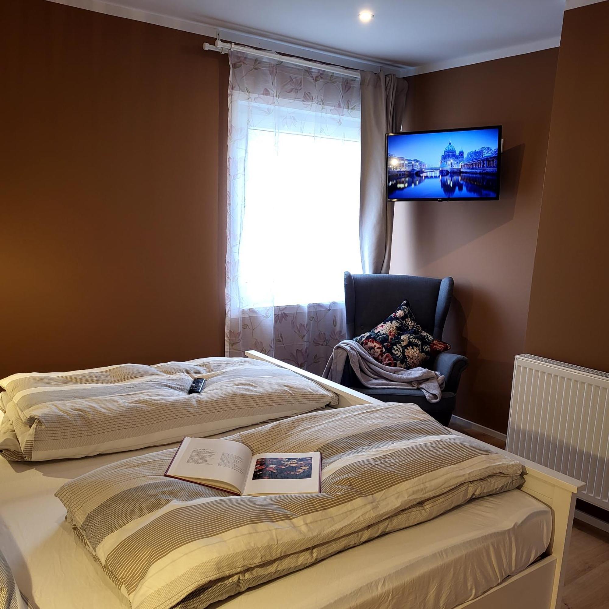Haus Valentonio Appartement Zeltingen-Rachtig Buitenkant foto